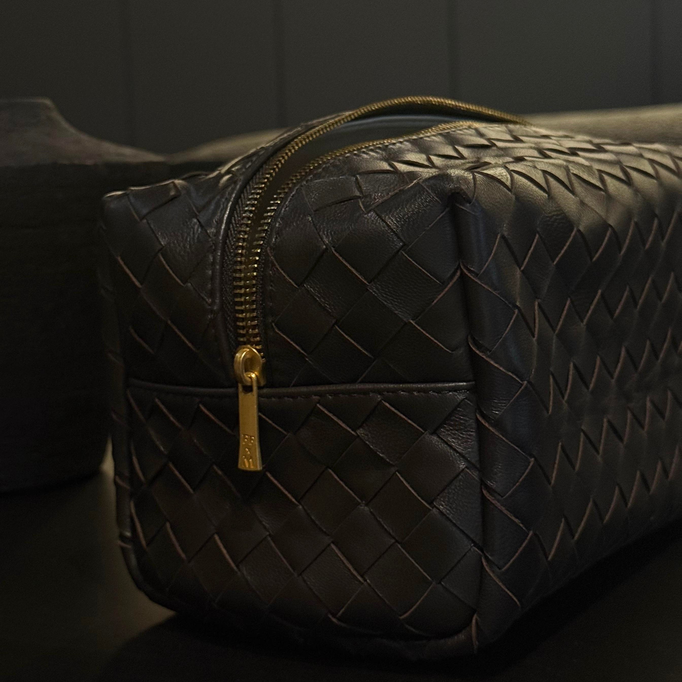 Leather Pouch Estelle - CHOCOLATE