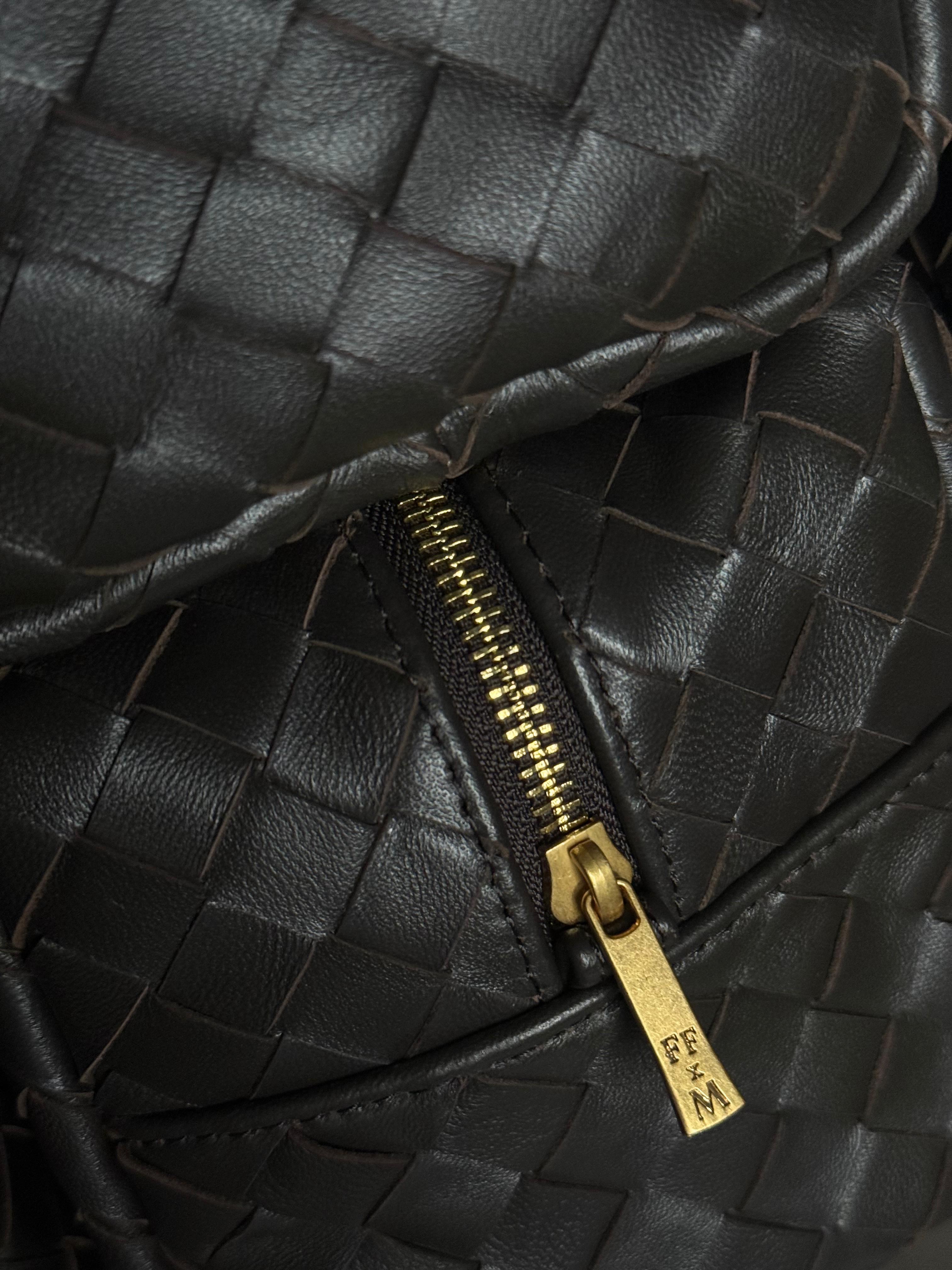 Leather Pouch Estelle - CHOCOLATE