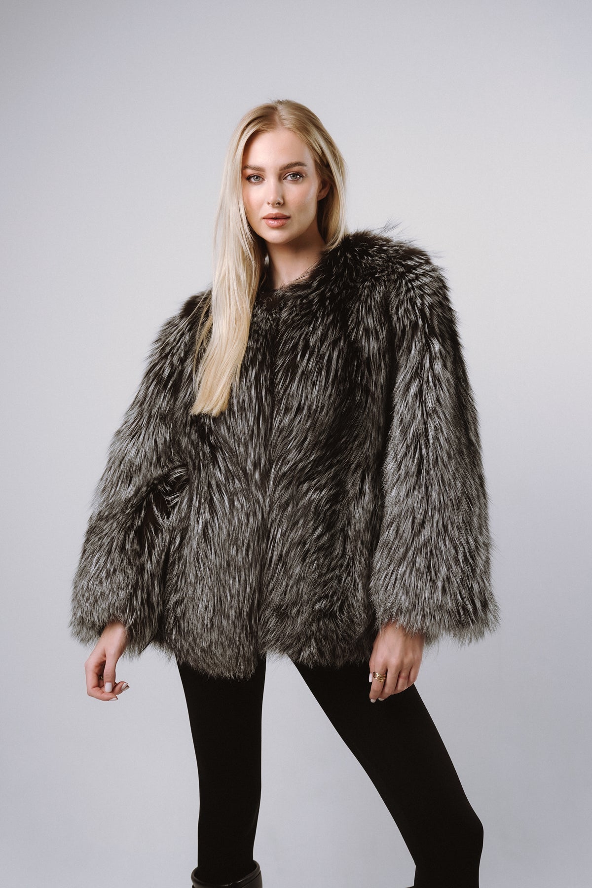 luxury jacket from real fox kožich z pravé lišky finefurs saga furs